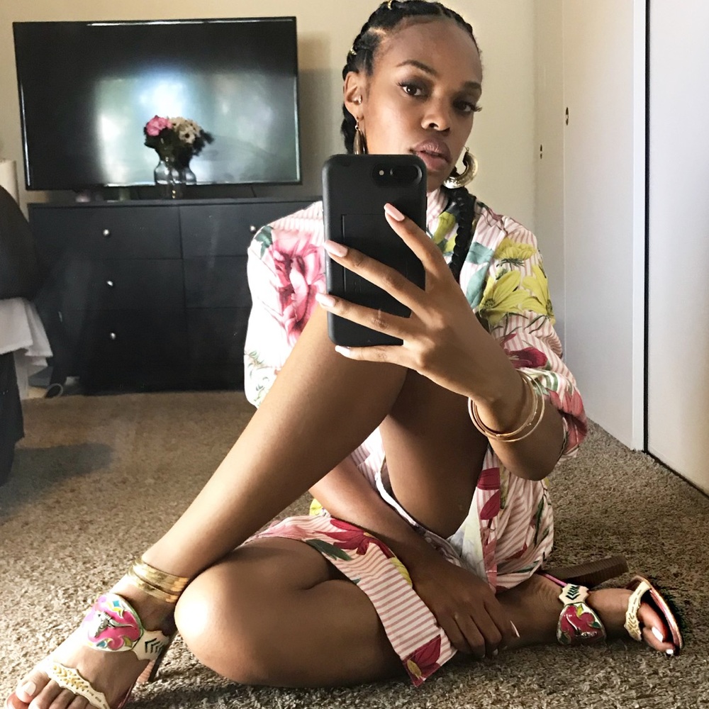 Giuseppe Zanotti Western Buckle Open Toe Heels - Picture 4 of 6